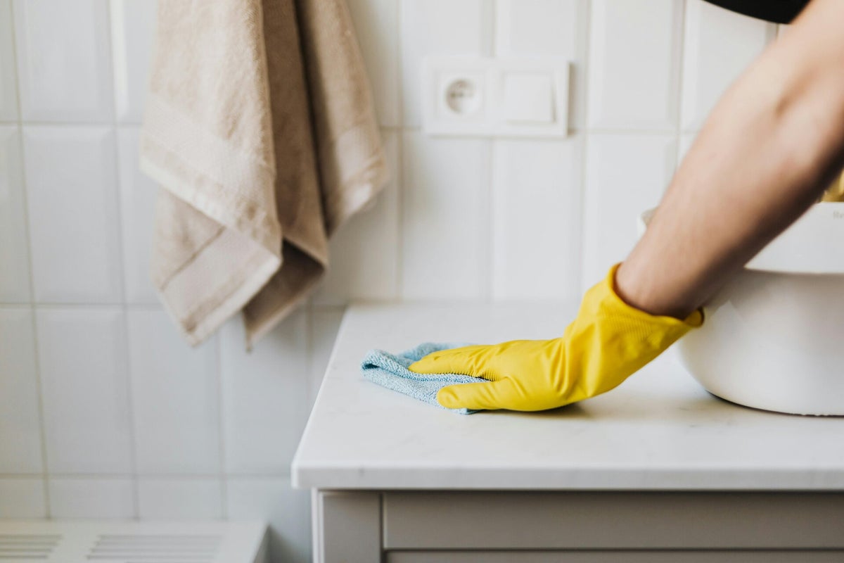 Snel en slim schoon: 7 hacks voor drukke dagen 🧼💨