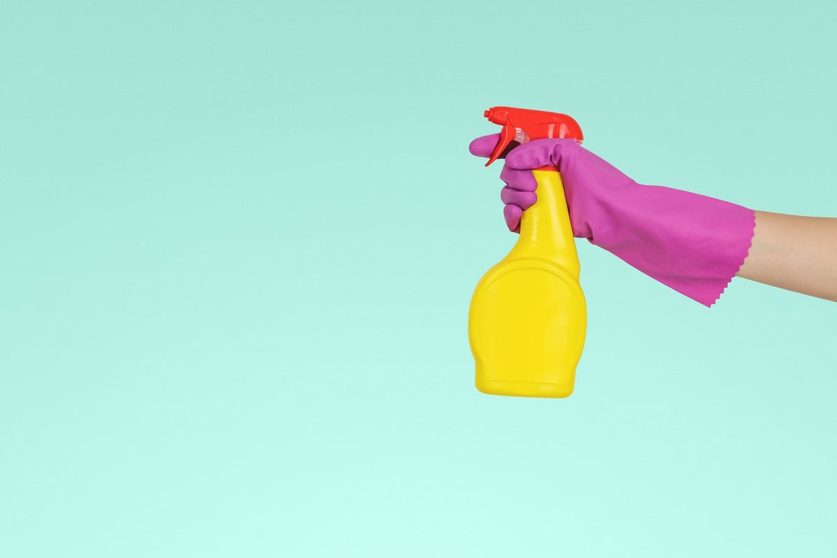 Schoonmaakmiddelen mengen: deze combinaties zijn gevaarlijk