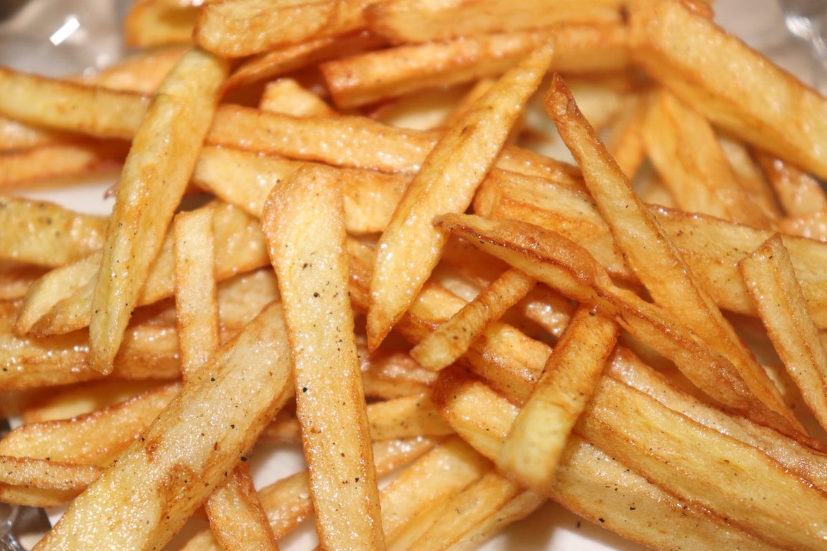 Frituurpan schoonmaken: Tips voor een schone pan!
